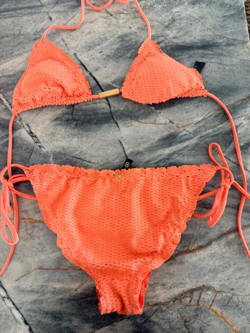Bathing suit - Picture 2 of 3